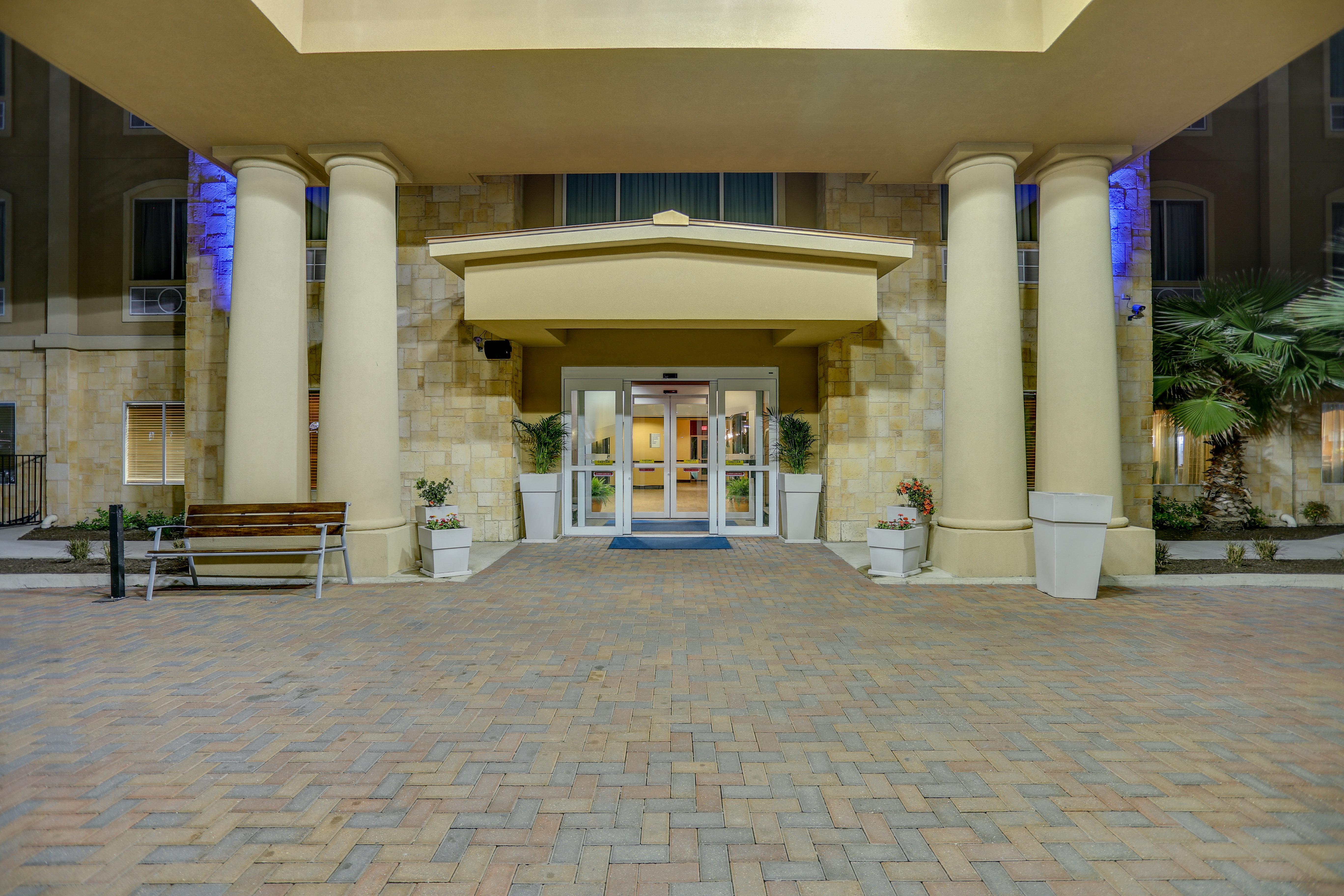 Holiday Inn Express Hotel & Suites Huntsville By Ihg Exteriör bild
