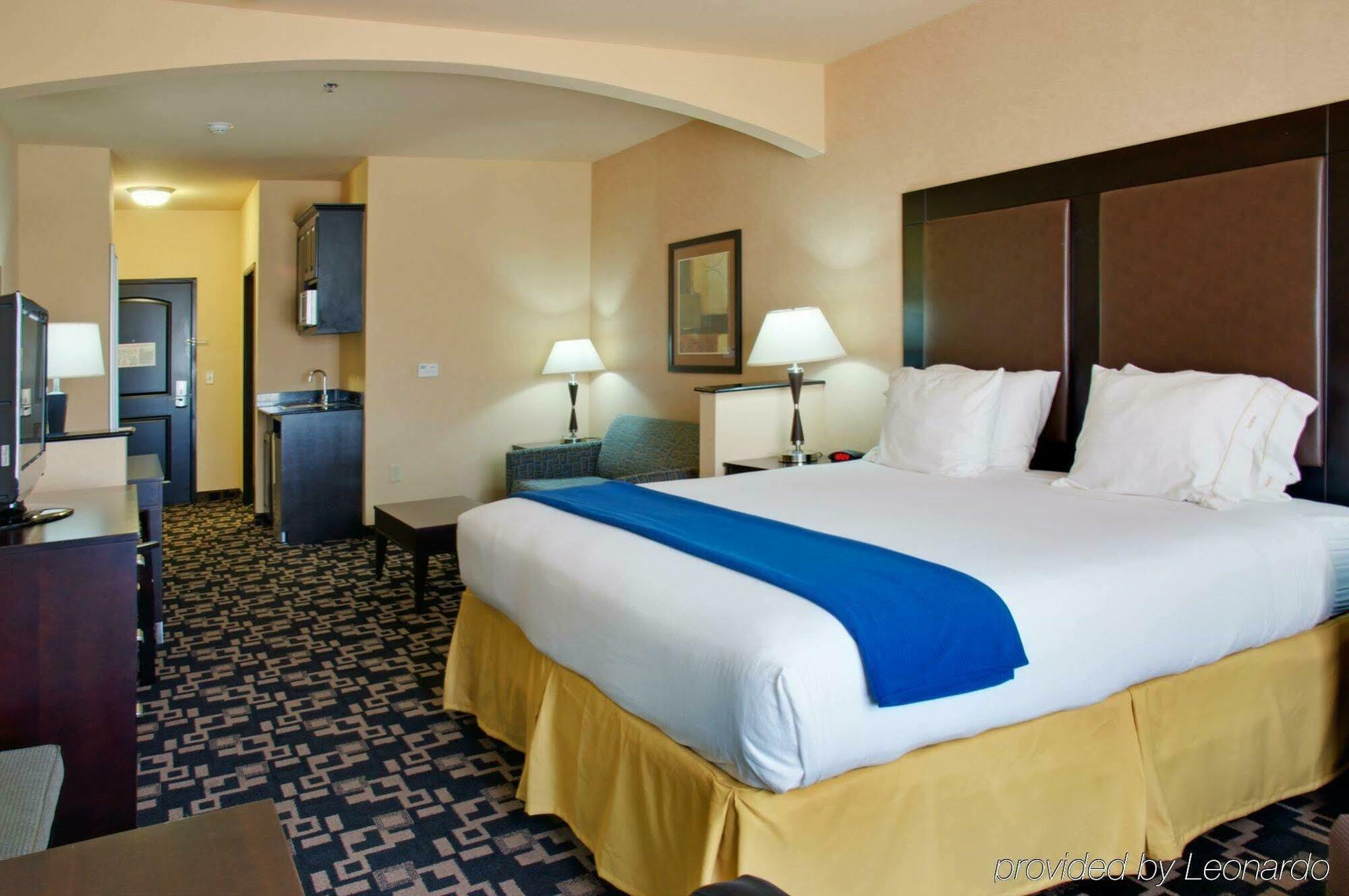 Holiday Inn Express Hotel & Suites Huntsville By Ihg Rum bild